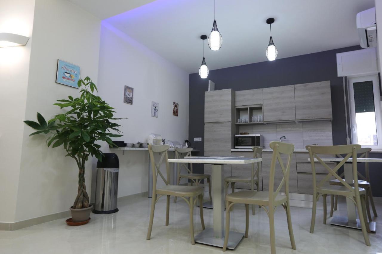 Costa Apartment Неаполь Екстер'єр фото